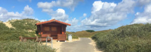 Fietspad met schuilhut